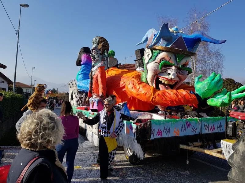 CANAVESE - Tutte le feste di Carnevale minuto per minuto - I PROGRAMMI