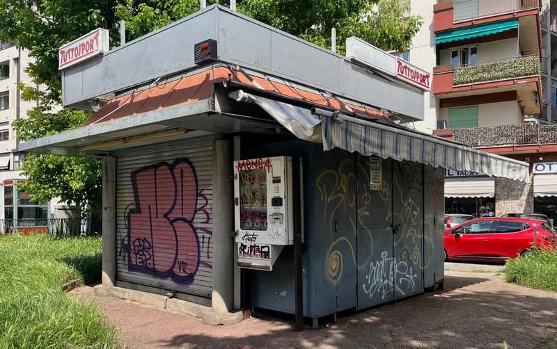 TORINO - Un piano per recuperare le edicole abbandonate