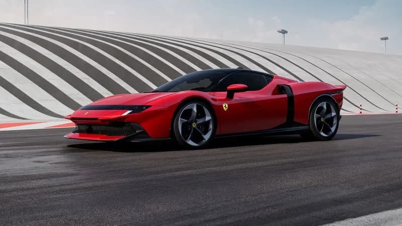 MOTORI - Ferrari 849 Testarossa, la prima ibrida plug-in da 1.050 CV