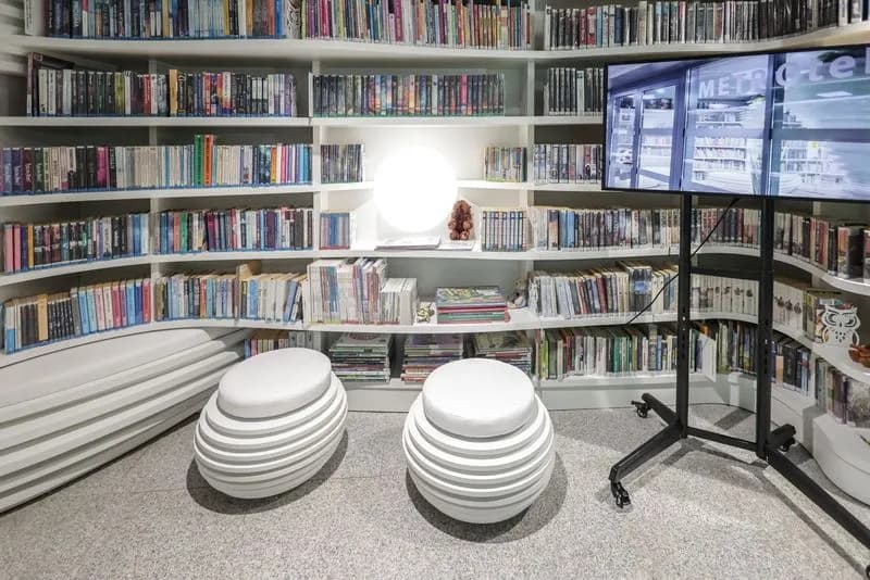 CULTURA – La Metroteka, la prima biblioteca sotterranea del mondo