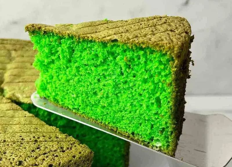 FOOD - Pandan-Cake, la torta fluo