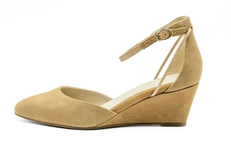 GLAMOUR - I tacchi che non fanno male ai piedi