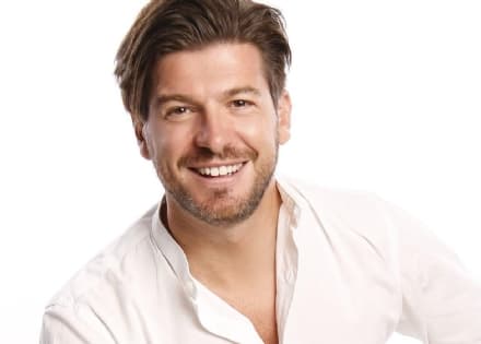 CUORGNE' - Un canavesano dà voce al Re d'Inghilterra: applausi per il doppiatore e conduttore tv Andrea Beltramo