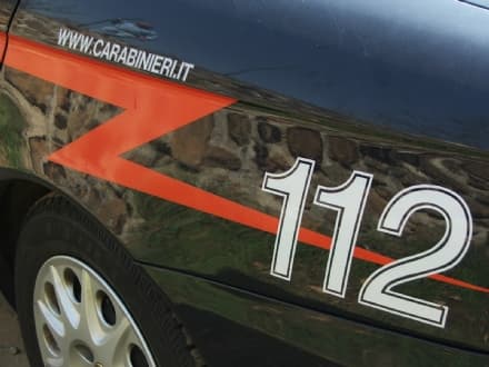 CALUSO - Fugge all'alt dei vigili e morde un carabiniere