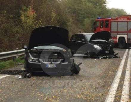 LOMBARDORE - SCHIANTO SULLA 460: SEI FERITI - FOTO