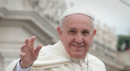 RIVAROLO CANAVESE - Comunioni con benedizione... speciale: quella di Papa Francesco