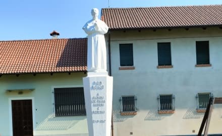 SAN GIUSTO CANAVESE - Si è rifatta il look la statua di Don Bosco