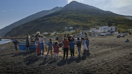 CUORGNE' - «Scuola in mezzo al mare»: al Cinema Margherita con la regista Gaia Russo Frattasi