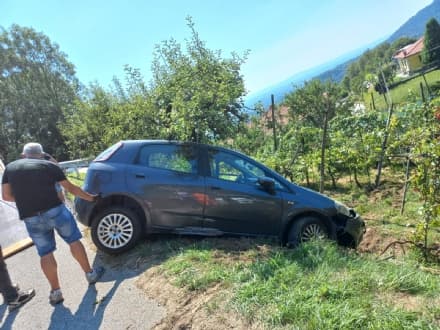 CUORGNE' - Finisce nella scarpata con la macchina, automobilista elitrasportata in ospedale