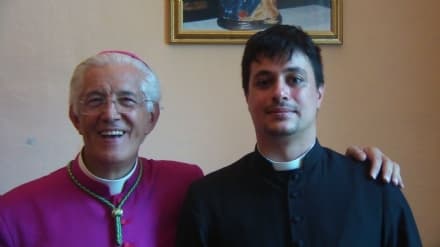 SAN BENIGNO CANAVESE - Don Mario Viano è il nuovo parroco abate di Fruttuaria