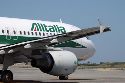 CASELLE - Alitalia cancella all'improvviso tutti i voli per Napoli