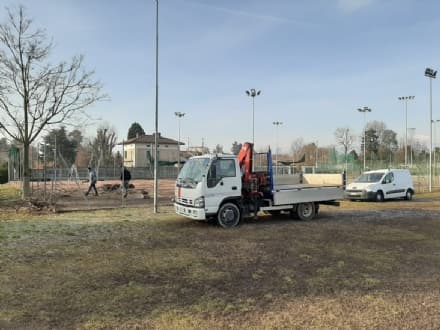 AGLIE' - Nuovi lavori in municipio e al centro sportivo comunale