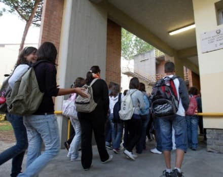 CANAVESE - Ricomincia la scuola: gli auguri dell'assessore Pentenero