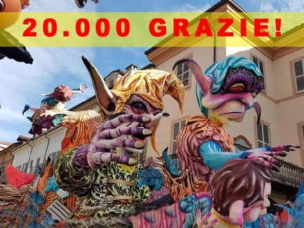 CHIVASSO - Successo per il Carnevalone: più di 20mila alla sfilata