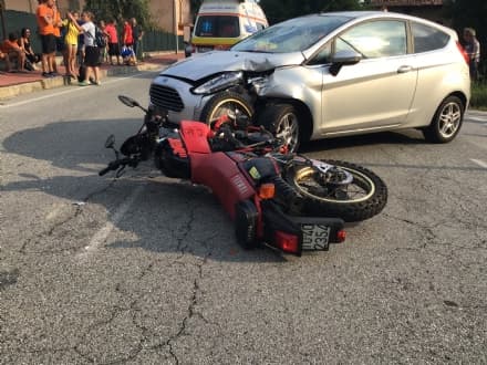 BUSANO - Un altro incidente auto contro moto: ferito centauro di Rivara - FOTO E VIDEO