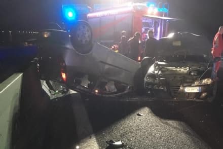 CHIVASSO - Si è costituito ai carabinieri l'automobilista che l'altra sera ha investito un pedone sulla Torino-Milano