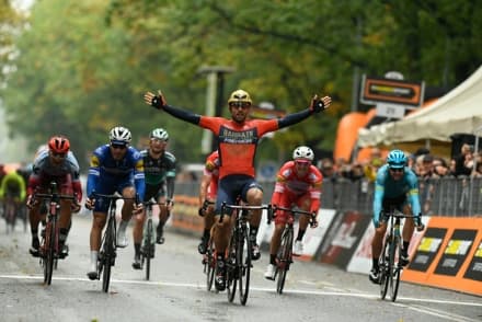 CICLISMO - Sonny Colbrelli vola dal Canavese fino al traguardo: il Gran Piemonte è suo - FOTO