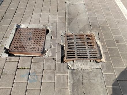 VOLPIANO - Lamentele su piazza Italia: «Ammalorata e non sistemata» - FOTO