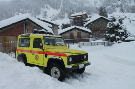 LOCANA - Sciatore ferito all'Alpe Cialma: pronto intervento del soccorso alpino