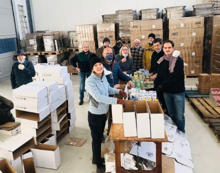 CUORGNE' - I «Pacchi di Natale» del Rotary per le famiglie in difficoltà