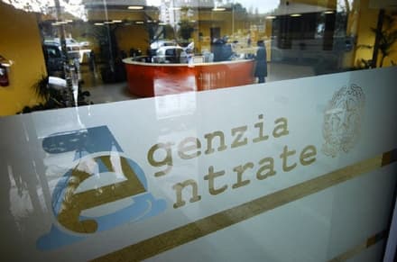 CANAVESE - «Avete un debito con Equitalia»: ma è una truffa via mail