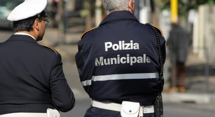 RIVAROLO - Allarme bomba per una valigia sospetta: forse uno scherzo di pessimo gusto