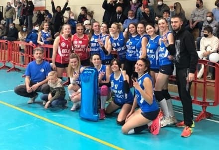 CUORGNE' - Pallavolo, le ragazze dell'Alto Canavese Volley vincono la regular season