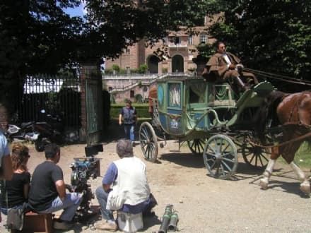 CANAVESE - Torna la fiction della Rai: casting per le comparse l'11 novembre