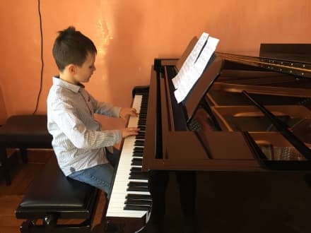 RIVAROLO CANAVESE - Cinque studenti del Liceo Musicale sul podio di due diversi concorsi