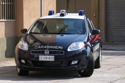 BORGARO - Truffa dello specchietto: due arresti dei carabinieri