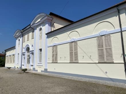 SAN GIUSTO CANAVESE - Terminati i lavori di restauro alle facciate della scuola materna Duchessa di Genova - FOTO