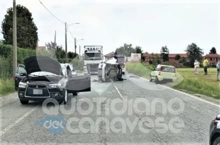 CIRIE' - Incidente stradale in via San Pietro: tre feriti e tre auto coinvolte