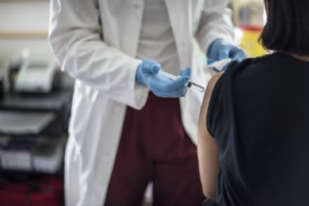 Fuoco di Sant'Antonio, a Torino campagna vaccinale per over 65 fino al 18 novembre