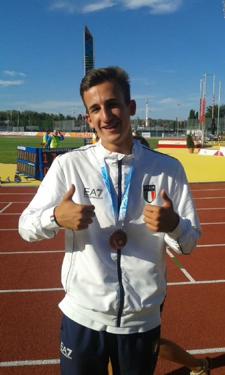 ATLETICA LEGGERA - Per Davide Favro una storica medaglia di bronzo in Ungheria