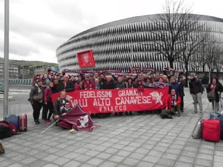 CUORGNE' - Il Toro Club Alto Canavese a «Quelli che il Calcio»