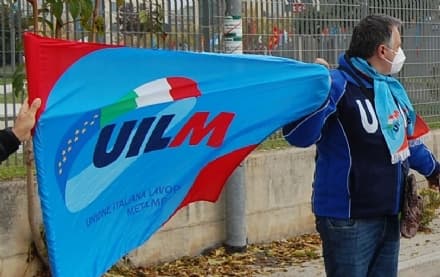 LEINI - Licenziata dopo la maternità: l'azienda conferma la sua decisione. Venerdi sciopero di otto ore