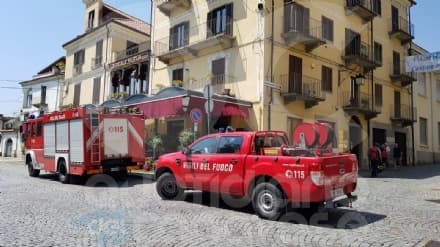 CUORGNE' - Perdita da una caldaia, intervento dei vigili del fuoco