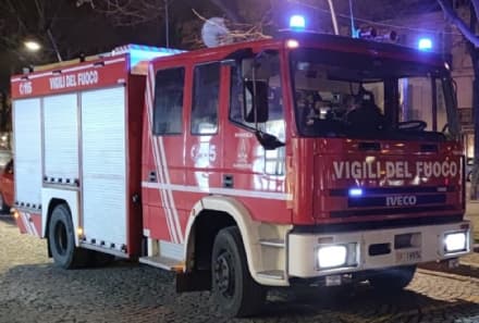 CUCEGLIO - Fiammata in cucina, 14enne ustionata al volto e trasportata all'ospedale di Ivrea