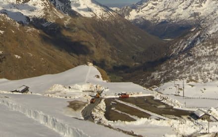 CERESOLE REALE - I mezzi spalaneve hanno raggiunto la diga del Serrù - FOTO