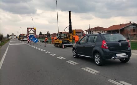 LAVORI SULLA 460 - Cantieri in corso tra Bosconero e Feletto: senso unico alternato, semafori e code