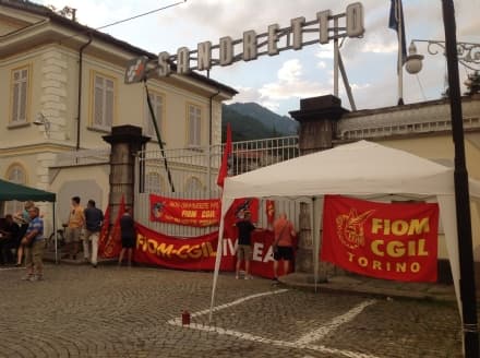 PONT CANAVESE - Allarme ambientale alla Sandretto? Dopo i licenziamenti altri problemi nell'azienda