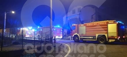 CUORGNE' - Incendio in frazione Priacco, pronto intervento dei vigili del fuoco - FOTO e VIDEO