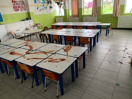 CASCINETTE D'IVREA - Presi i vandali della scuola: il più grande è stato denunciato alla procura dei minori - FOTO
