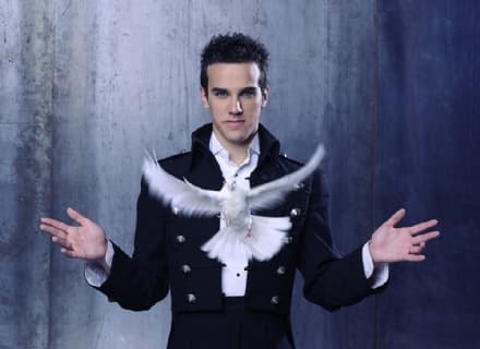 IVREA - Luca Bono al Giacosa diretto dal grande Arturo Brachetti