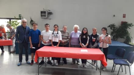 CASTELLAMONTE - Alla scuola media Cresto consegnate le borse di studio intitolate alla memoria di Gloria Rosboch