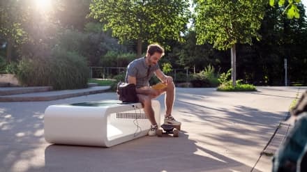 TECH – Anche la panchina diventa smart