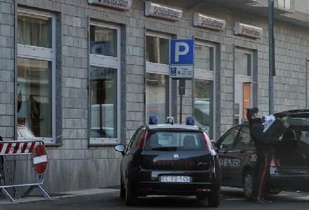 FAVRIA - Colpo da 87 mila euro alla banca Unicredit