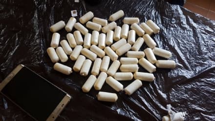 DROGA - Cocaina nello stomaco per passare i controlli della dogana: arrestata - VIDEO