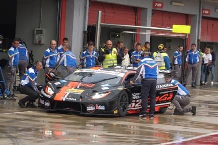 MOTORI - Luci e ombre a Imola per il pilota di Leini, Lorenzo Veglia