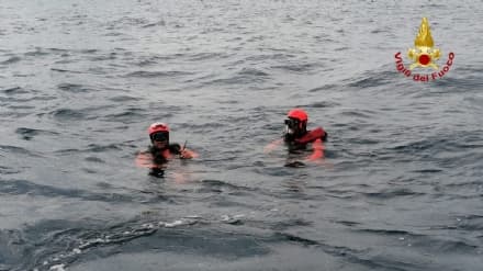 DRAMMA AL LAGO DI VIVERONE - Entra in acqua per un bagno e scompare nel nulla: turista disperso